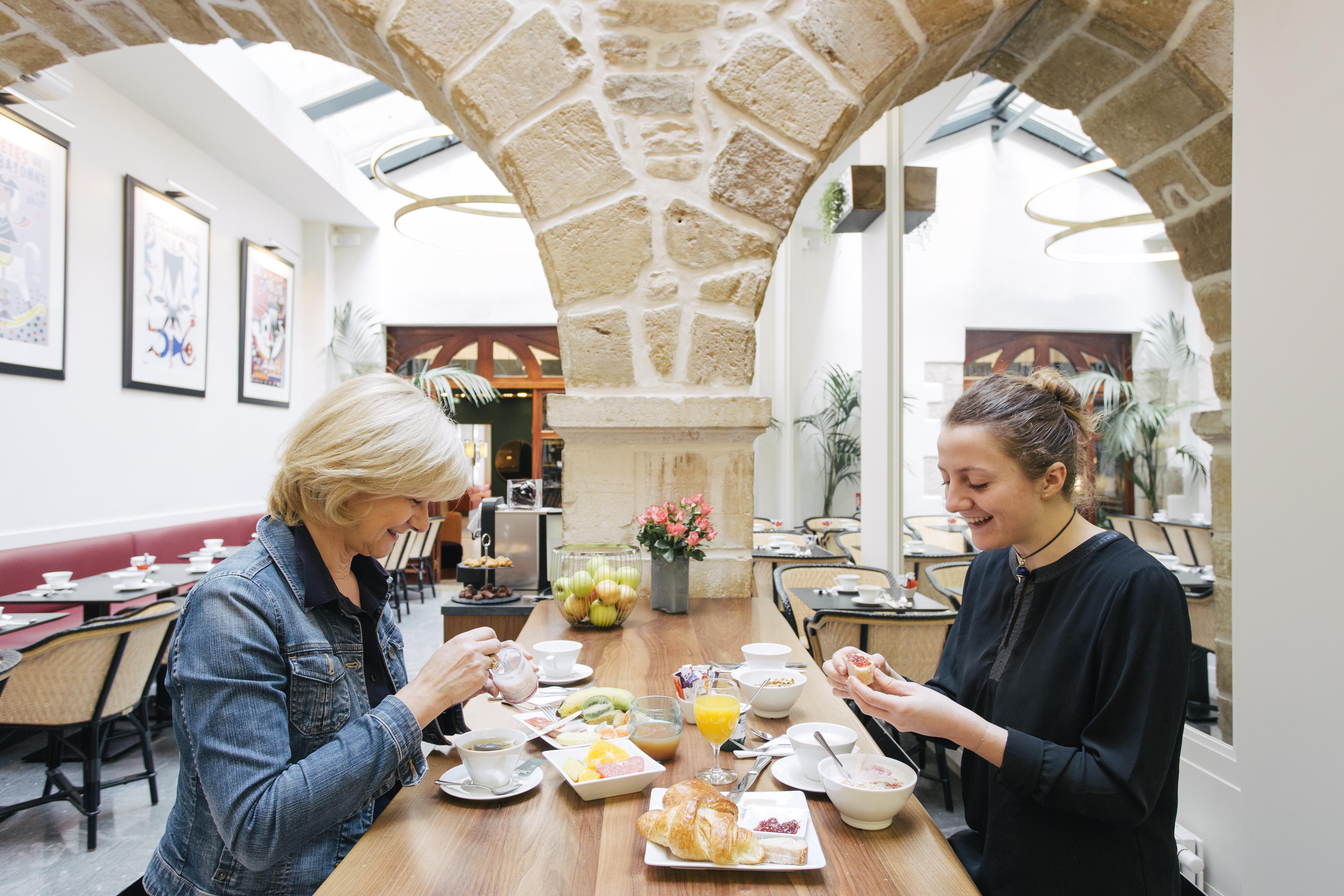 Hotel Mercure Bayonne Centre Le Grand Hotel Εξωτερικό φωτογραφία